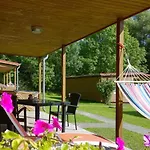Nyaraló Ferienhaus Mit Kamin Am Achterwasser In Luetow