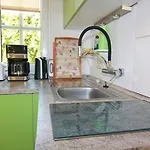 Ferienhaus Mit Kamin Am Achterwasser In Luetow Nyaraló