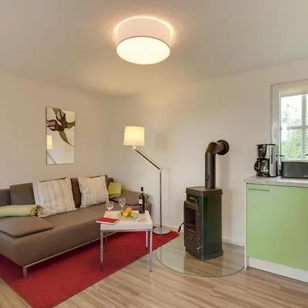 Ferienhaus Mit Kamin Am Achterwasser In Luetow 別荘