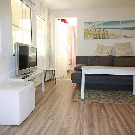 別荘 Ferienhaus Mit Kamin Am Achterwasser In Luetow Lütow
