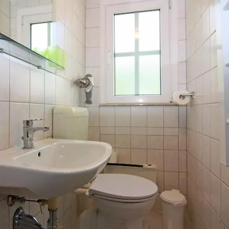 Ferienhaus Mit Kamin Am Achterwasser In Luetow 別荘 *