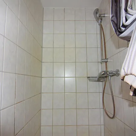別荘 Ferienhaus Mit Kamin Am Achterwasser In Luetow *